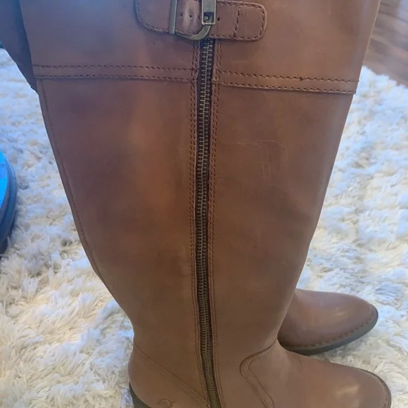 Born Boots 👢 - Picture 9 of 16